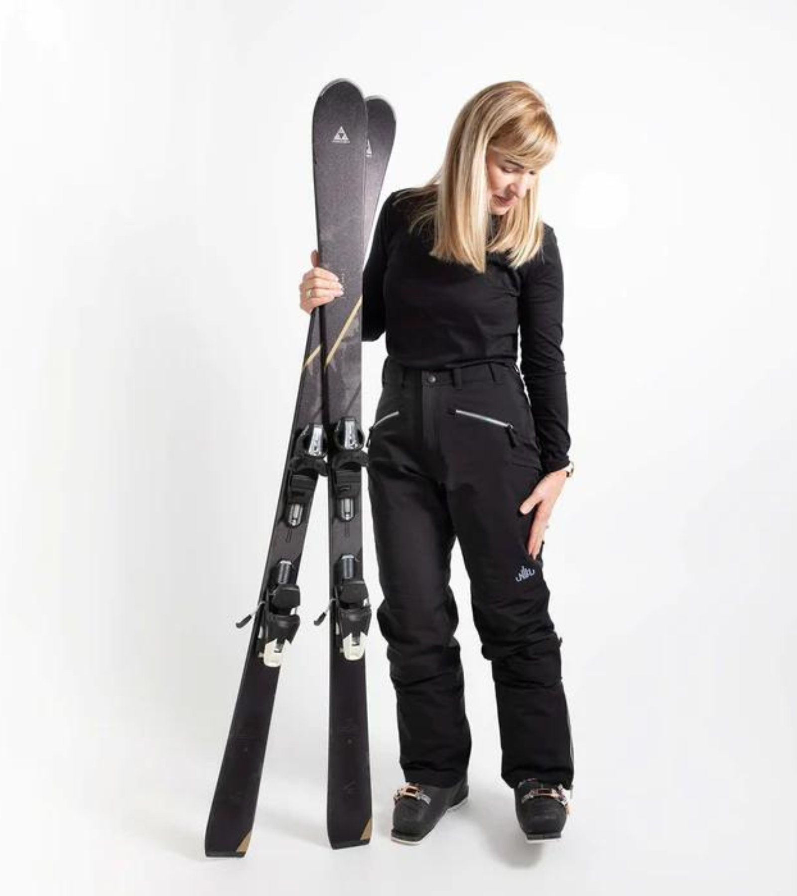 Stylish Women's Ski Pants in Australia - SnowCentral